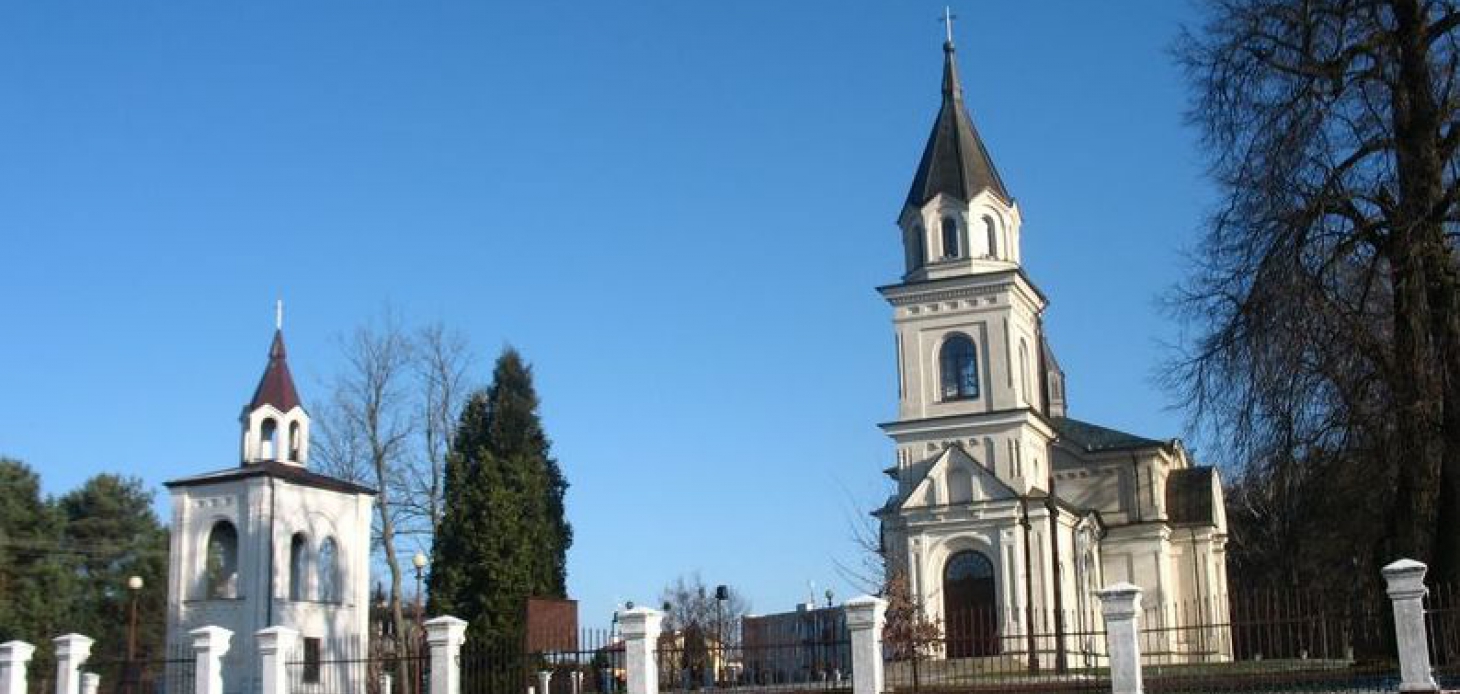 Zdjęcia kościoła.